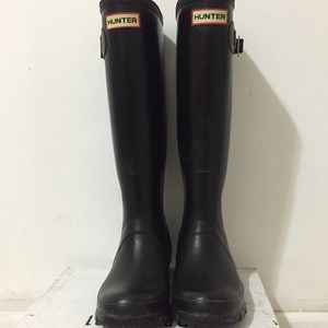 Hunter rain boot size 6