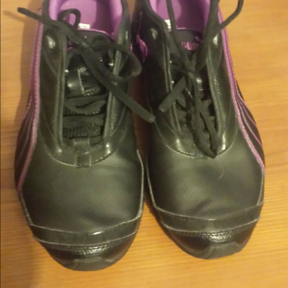Black/purple Puma sneakers NWOT