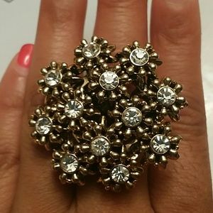 Betsey Johnson large gold flower crystal ring