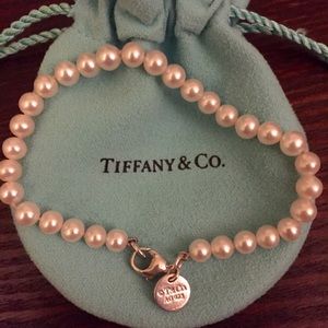 Fresh Water Pearl Tiffany Bracelet