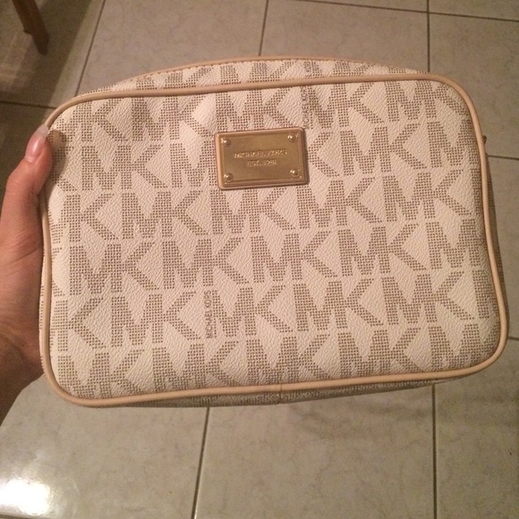 Michael Kors Nude/Grey Crossbody
