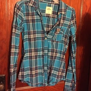 ❤️❤️❤️2 hollister flannels size small abercrombie