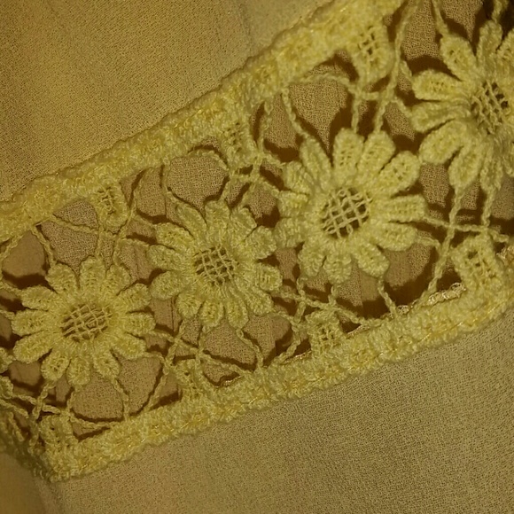 Cookies Hawaii Yellow Sundress - Picture 3 of 3