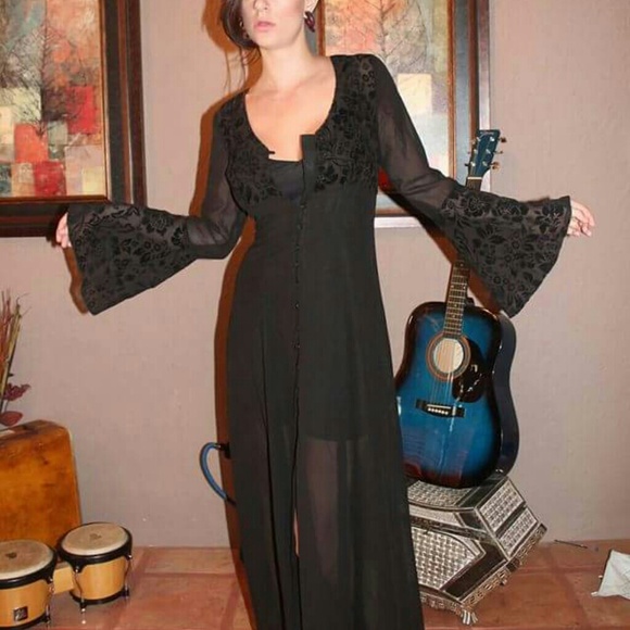 UNIF Dresses & Skirts - Witchy woman long dress velvet detail