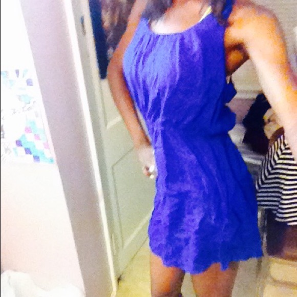 Mini dress - Picture 2 of 2