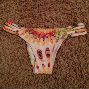 San Lorenzo bikini bottoms size XS!