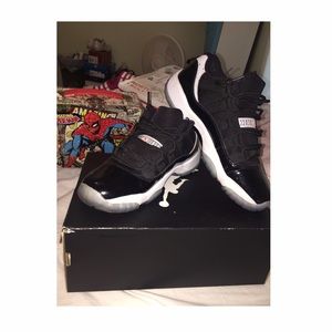 Jordan Infrared 11 Lows