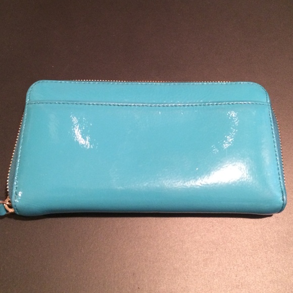 Kate Spade Wallet - Picture 4 of 4