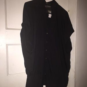 Black Shirt can be worn as a jacket also