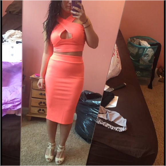 🚫SOLD🚫 - Picture 2 of 4