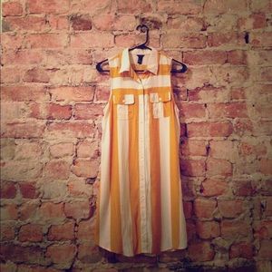 Forever 21 white and yellow shirt dress