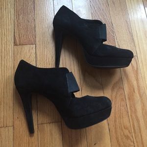 Jessica Simpson Black Heels