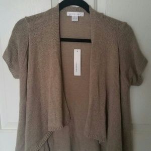 NWT August Silk "Summer Taupe" tapered top
