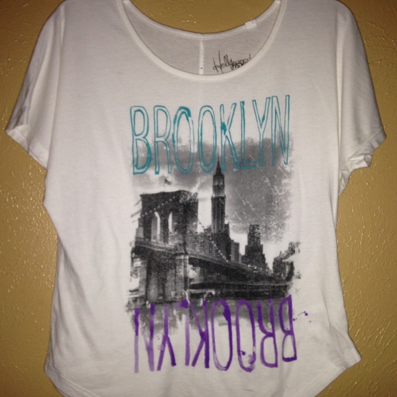 Hollywood Trash White Crop Shirt Size Medium