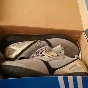 Adidas tubular runners "new year"
