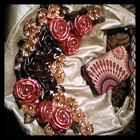 Large silver hobo bag & wallet