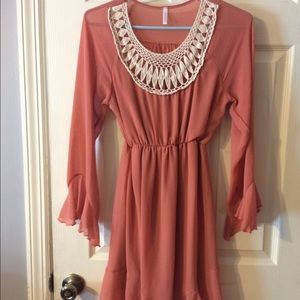 Blush pink maternity top