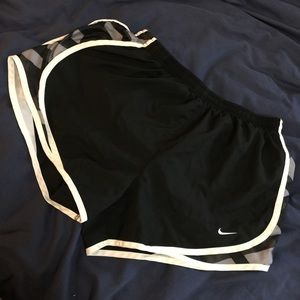 Nike shorts! (Black)