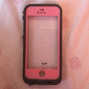 Pink RealTree Lifeproof case for iPhone 5 or 5S