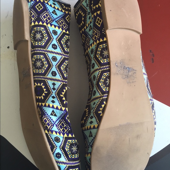 Aztec flats - Picture 2 of 2