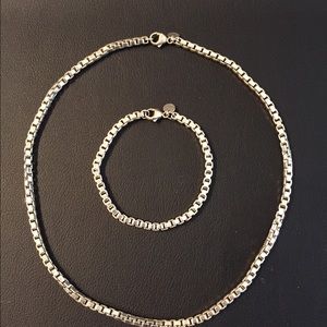 Tiffany & Co. Sterling Silver Venetian Link Set