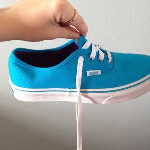 LIKE BRAND NEW BLUE VANS