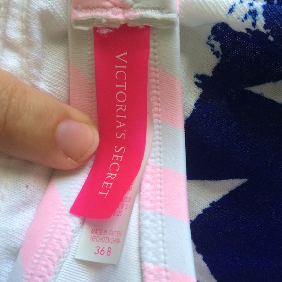 Victoria secret bathing suit - Picture 3 of 3