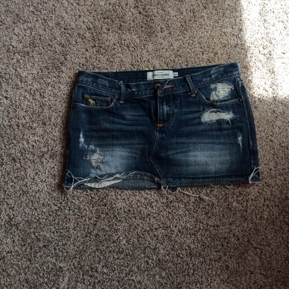 Denim skirt