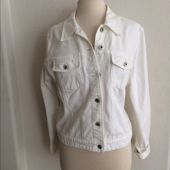 GAP Jackets & Blazers - GAP white denim jacket