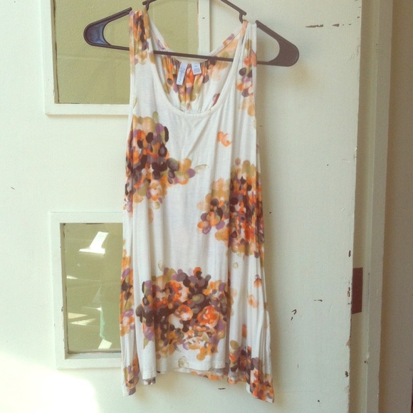 Relativity Tops - Trendy, Tie-back, Sleeveless, Medium Top