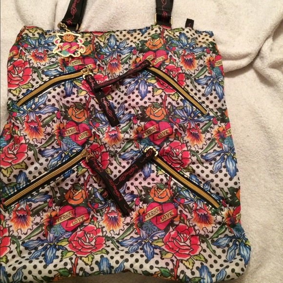 Beautiful Floral ED HARDY Purse