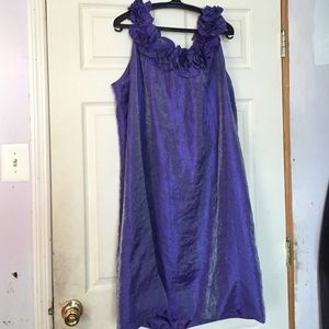 PURPLE DRESS WITH RUFFLED COLLAR SLEEVELESS