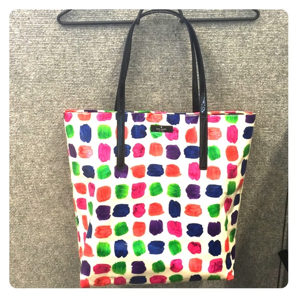 kate spade Handbags - Kate Spade tote