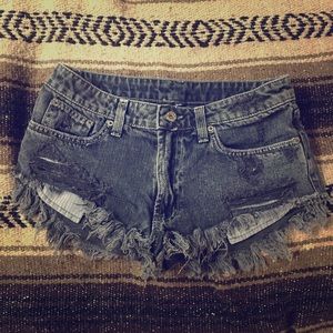 High waisted black LF Carmar shorts