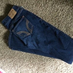 Hollister Dark wash skinny jeans
