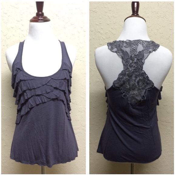 Eyeshadow Tops - {Eyeshadow} Darling Top // Pretty Detail