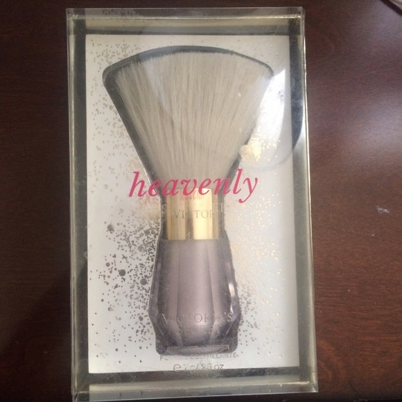 Victorias secret shimmer brush