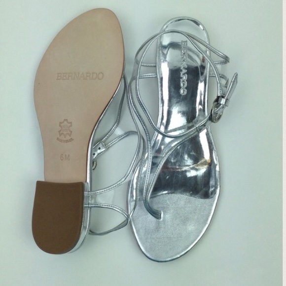 🆕LISTING Silver Bernardo Sandals