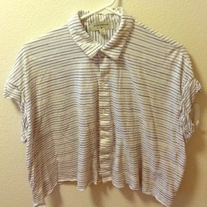 URBAN OUTFITTERS OVERSIZED TOP