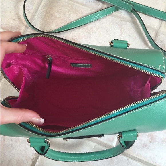 Brand New with Tag Kate Spade Purse - Picture 3 of 4