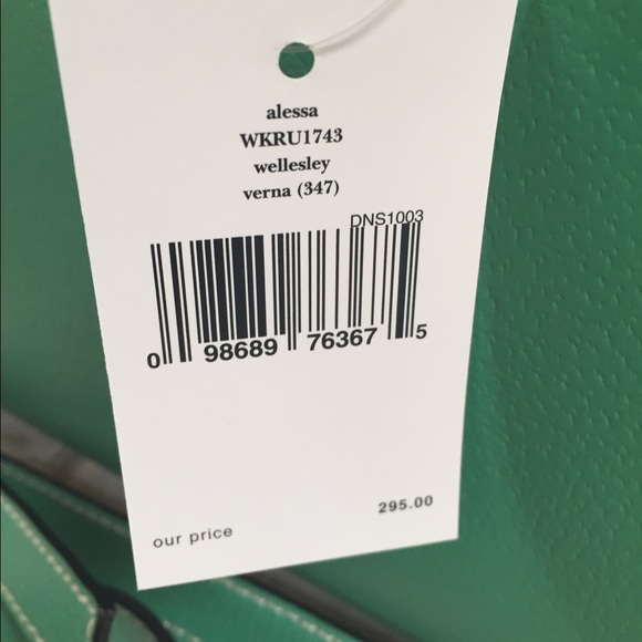 Brand New with Tag Kate Spade Purse - Picture 4 of 4