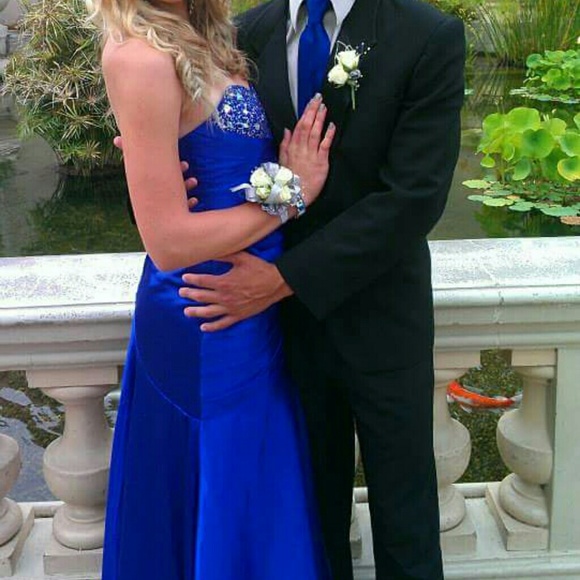Prom dress