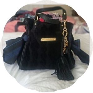 Juicy couture pretty day velour purse