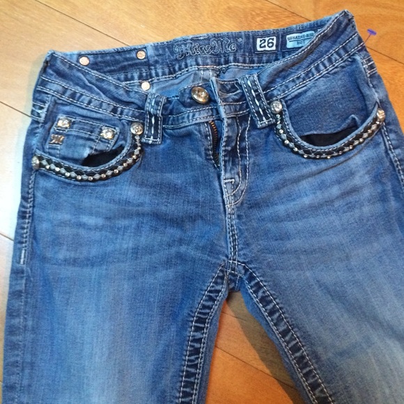 SOLD - Picture 4 of 4