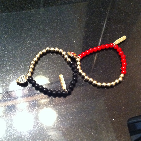 Vera Bradley bracelets - Picture 1 of 2