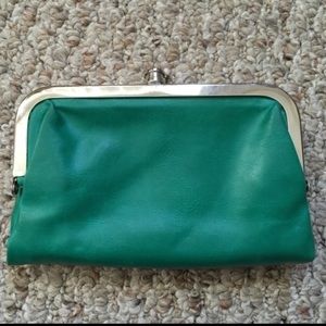 Green fold wallet!