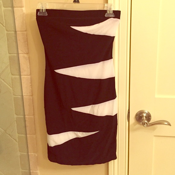 Strapless dress