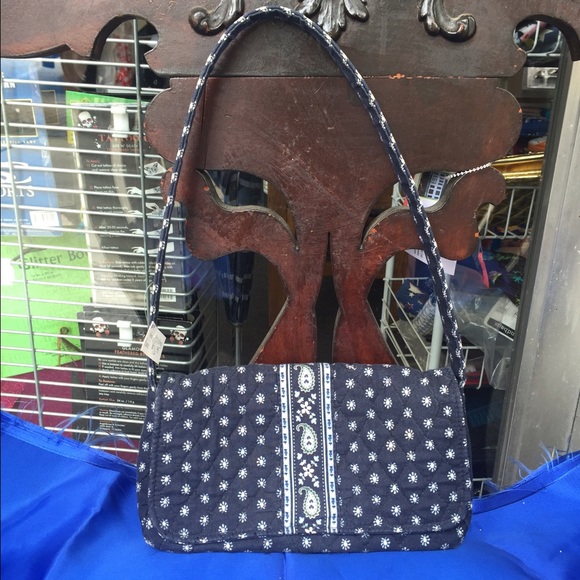 Vera Bradley Handbags - Vera handbag