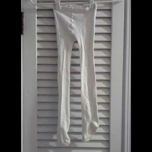 Size 4t-6t tights.