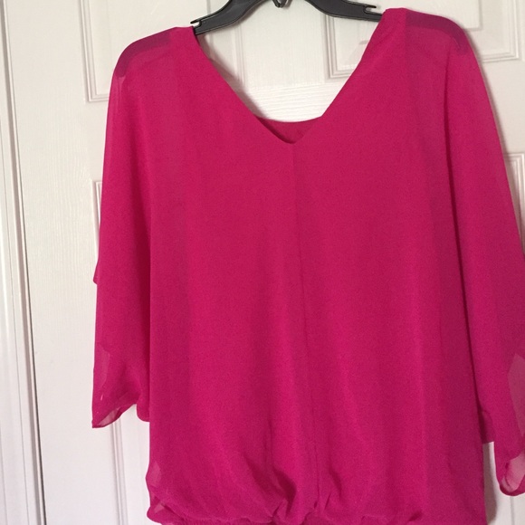 Express Top - Picture 2 of 3